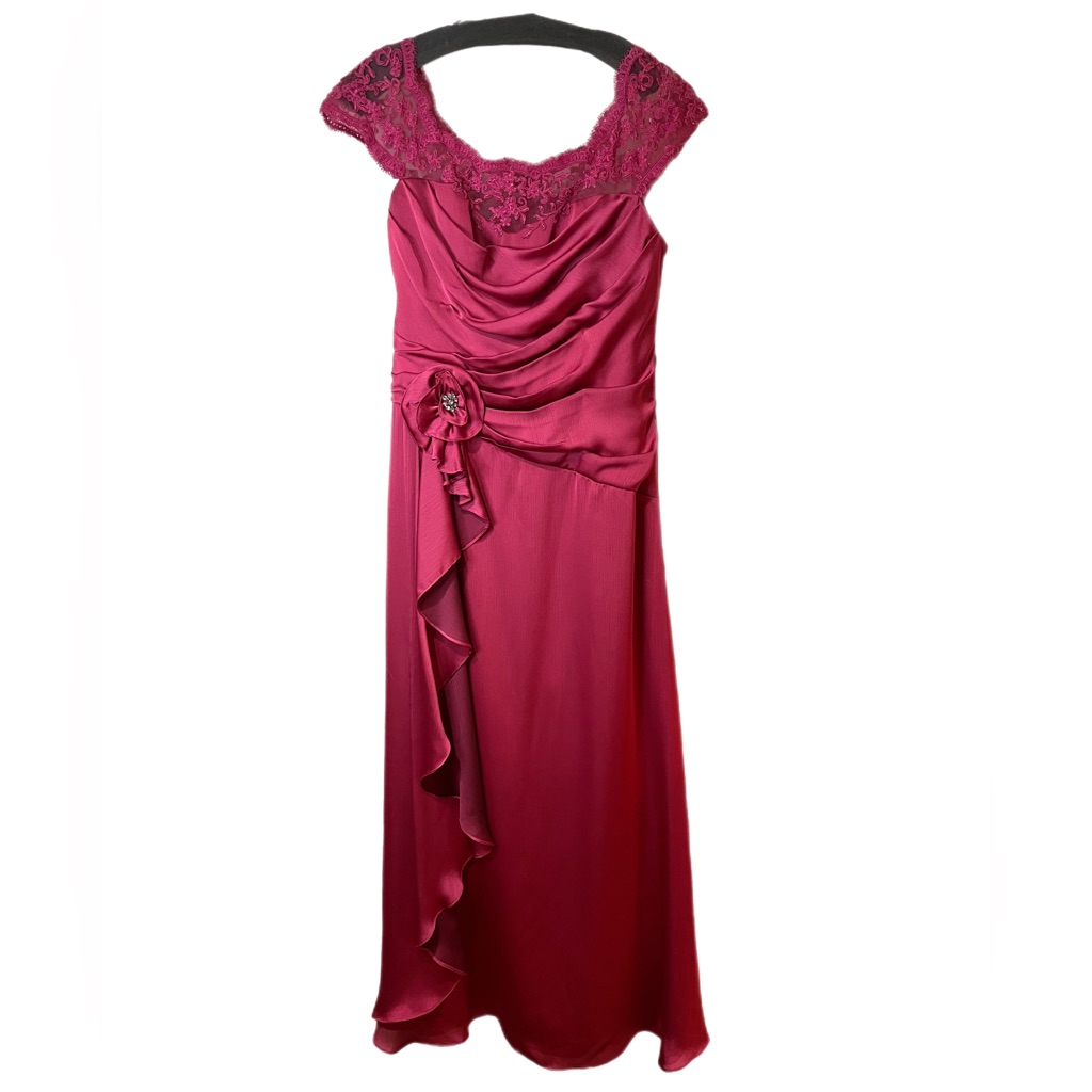 Nwt! Jade Couture, Tiffany Chiffon W Lace Neckline & Embellished Flower,
